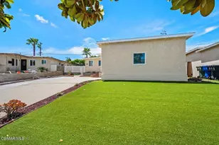26015 Crest Rd, Torrance, CA 90505 - Photo 3