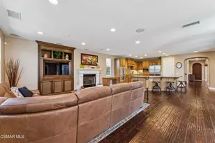 3435 Soft Whisper Ct, Simi Valley, CA 93065 - Photo 27