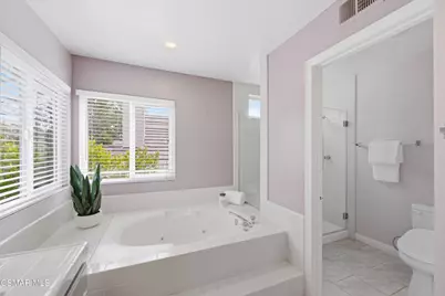 5377 Evanwood Avenue, Oak Park, CA 91377 - Photo 27