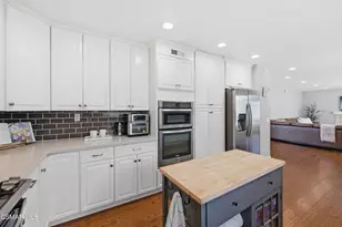 5377 Evanwood Ave, Oak Park, CA 91377 - Photo 13
