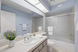 5377 Evanwood Ave, Oak Park, CA 91377 - Photo 21