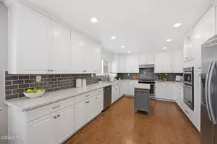 5377 Evanwood Ave, Oak Park, CA 91377 - Photo 1