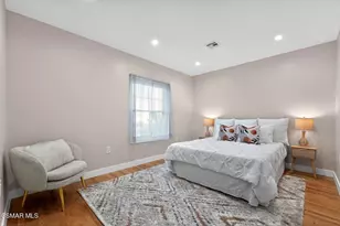 3722 Degnan Blvd, Los Angeles, CA 90018 - Photo 19