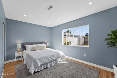 3722 Degnan Boulevard, Los Angeles, CA 90018 - Photo 17