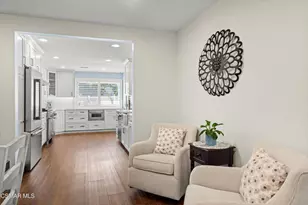 5396 Diane St, Simi Valley, CA 93063 - Photo 9