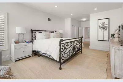 2181 Brookfield Drive, Thousand Oaks, CA 91362 - Photo 23