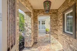 1479 Honey Creek Ct, Newbury Park, CA 91320 - Photo 5