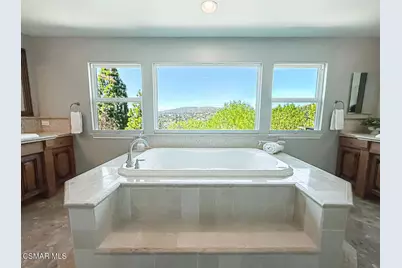 1479 Honey Creek Court, Newbury Park, CA 91320 - Photo 59