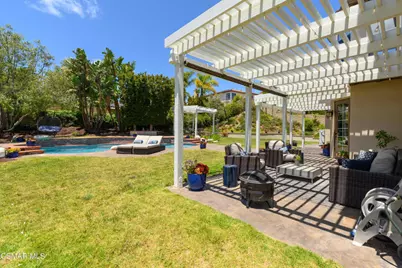 1003 Via Anita, Newbury Park, CA 91320 - Photo 29