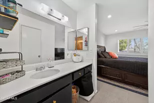 9946 Sepulveda Blvd, Los Angeles, CA 91345 - Photo 15