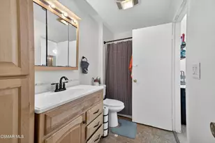 9946 Sepulveda Blvd, Los Angeles, CA 91345 - Photo 13