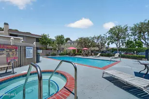 9946 Sepulveda Blvd, Los Angeles, CA 91345 - Photo 23
