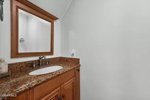 9946 Sepulveda Blvd, Los Angeles, CA 91345 - Photo 9