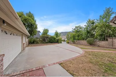 5523 Ember Court, Agoura Hills, CA 91301 - Photo 3