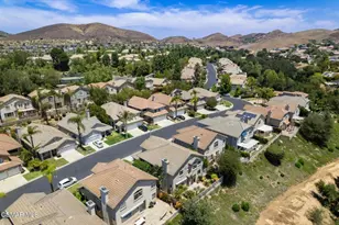 3098 Espana Ln, Thousand Oaks, CA 91362 - Photo 53