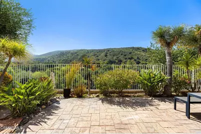 3098 Espana Lane, Thousand Oaks, CA 91362 - Photo 35