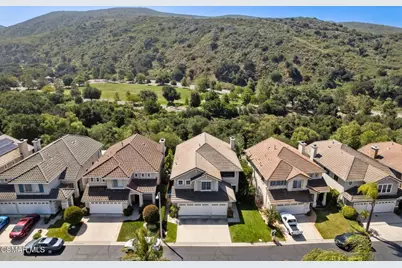 3098 Espana Lane, Thousand Oaks, CA 91362 - Photo 5