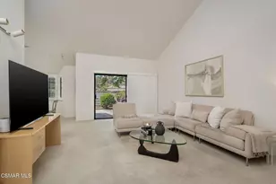 2944 Shadow Brook Ln, Westlake Village, CA 91361 - Photo 5