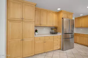 2944 Shadow Brook Ln, Westlake Village, CA 91361 - Photo 11