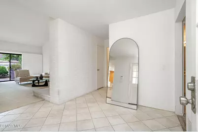 2944 Shadow Brook Lane, Westlake Village, CA 91361 - Photo 3