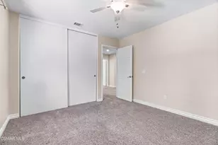 6421 Smoke Tree Ave, Oak Park, CA 91377 - Photo 43