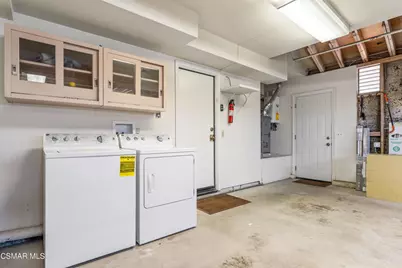 6421 Smoke Tree Avenue, Oak Park, CA 91377 - Photo 55