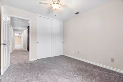 6421 Smoke Tree Avenue, Oak Park, CA 91377 - Photo 41