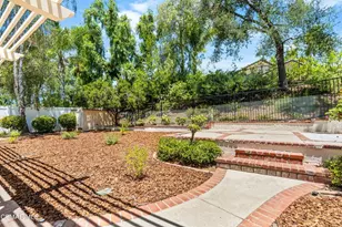 6421 Smoke Tree Ave, Oak Park, CA 91377 - Photo 49