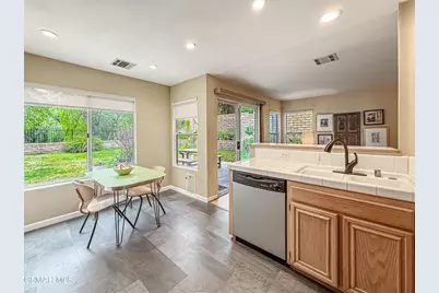 27826 Lassen Street, Castaic, CA 91384 - Photo 19