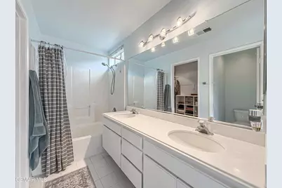 27826 Lassen Street, Castaic, CA 91384 - Photo 35