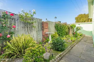1215 Anchors Way Dr, Ventura, CA 93001 - Photo 41
