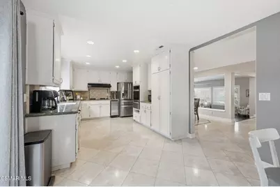 11607 E Buttercreek Road, Moorpark, CA 93021 - Photo 21