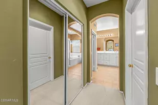 239 Chantilly Cir, Simi Valley, CA 93065 - Photo 17
