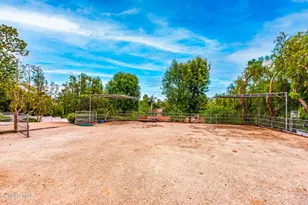 6145 Fairview Pl, Agoura Hills, CA 91301 - Photo 73