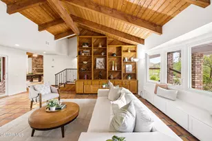 6145 Fairview Pl, Agoura Hills, CA 91301 - Photo 19