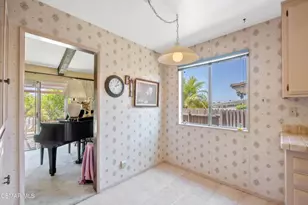 11 N Madrid Ave, Thousand Oaks, CA 91320 - Photo 25