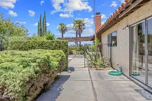 11 N Madrid Ave, Thousand Oaks, CA 91320 - Photo 15