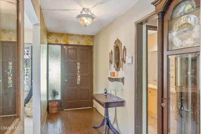 11 N Madrid Avenue, Thousand Oaks, CA 91320 - Photo 19