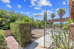 11 N Madrid Ave, Thousand Oaks, CA 91320 - Photo 13