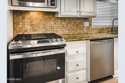 144 La Fortuna, Newbury Park, CA 91320 - Photo 17