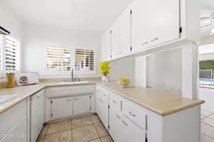 1870 Burch Ave, Simi Valley, CA 93063 - Photo 9