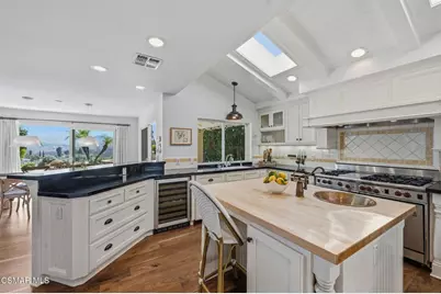 987 Brookview Avenue, Westlake Village, CA 91361 - Photo 19