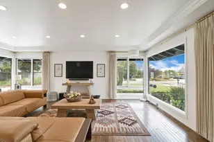 690 Valley Vista Dr, Camarillo, CA 93010 - Photo 3