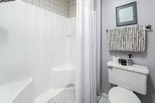 2771 Lakeridge Ln, Westlake Village, CA 91361 - Photo 27