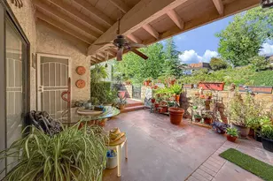 2771 Lakeridge Ln, Westlake Village, CA 91361 - Photo 29