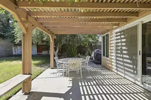 37732 Clark Ct, Palmdale, CA 93552 - Photo 3