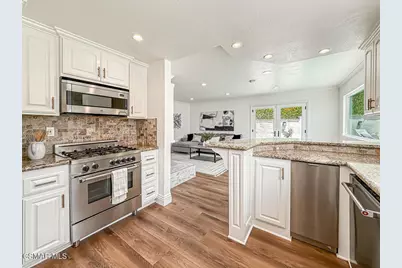 2443 Sapra Street, Thousand Oaks, CA 91362 - Photo 19