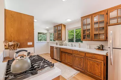 6749 Zumirez Drive, Malibu, CA 90265 - Photo 19
