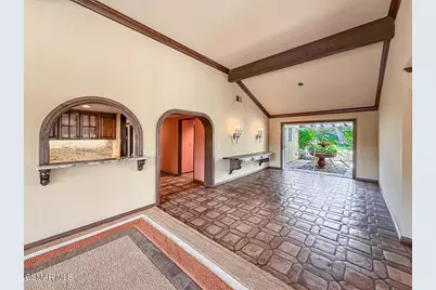 1810 Calle Salto, Thousand Oaks, CA 91360 - Photo 9