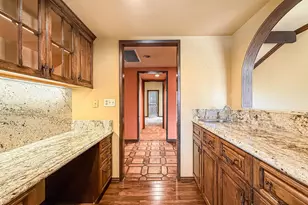 1810 Calle Salto, Thousand Oaks, CA 91360 - Photo 27